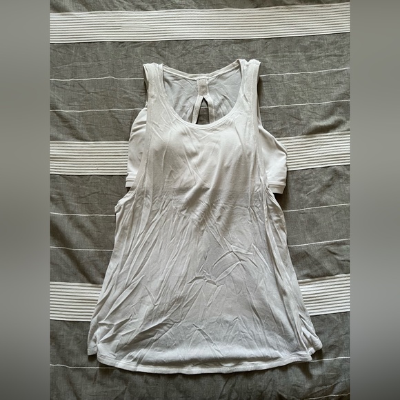 Lululemon Top - Picture 2 of 2